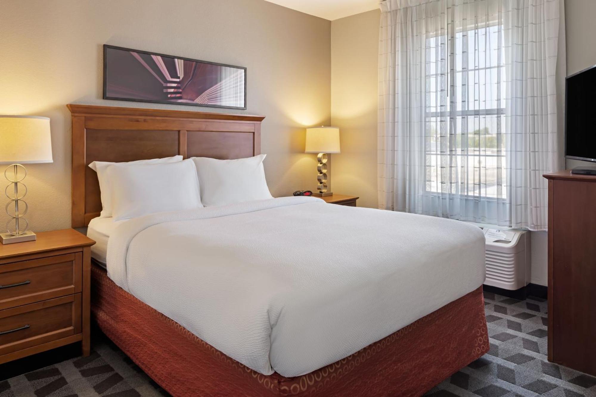 Towneplace Suites By Marriott Sunnyvale Silicon Valley Exterior photo
