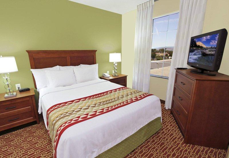 Towneplace Suites By Marriott Sunnyvale Silicon Valley Exterior photo