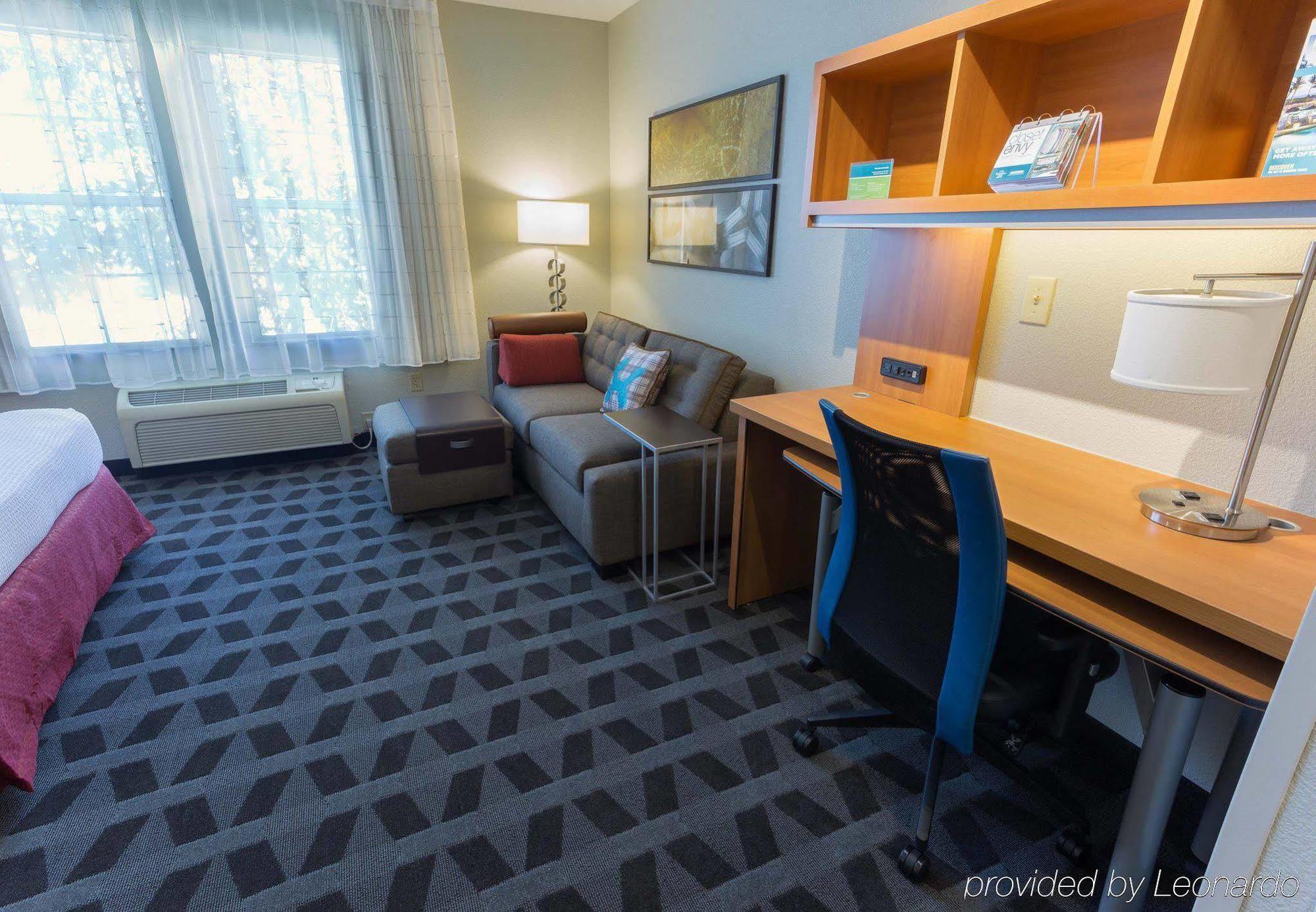 Towneplace Suites By Marriott Sunnyvale Silicon Valley Exterior photo