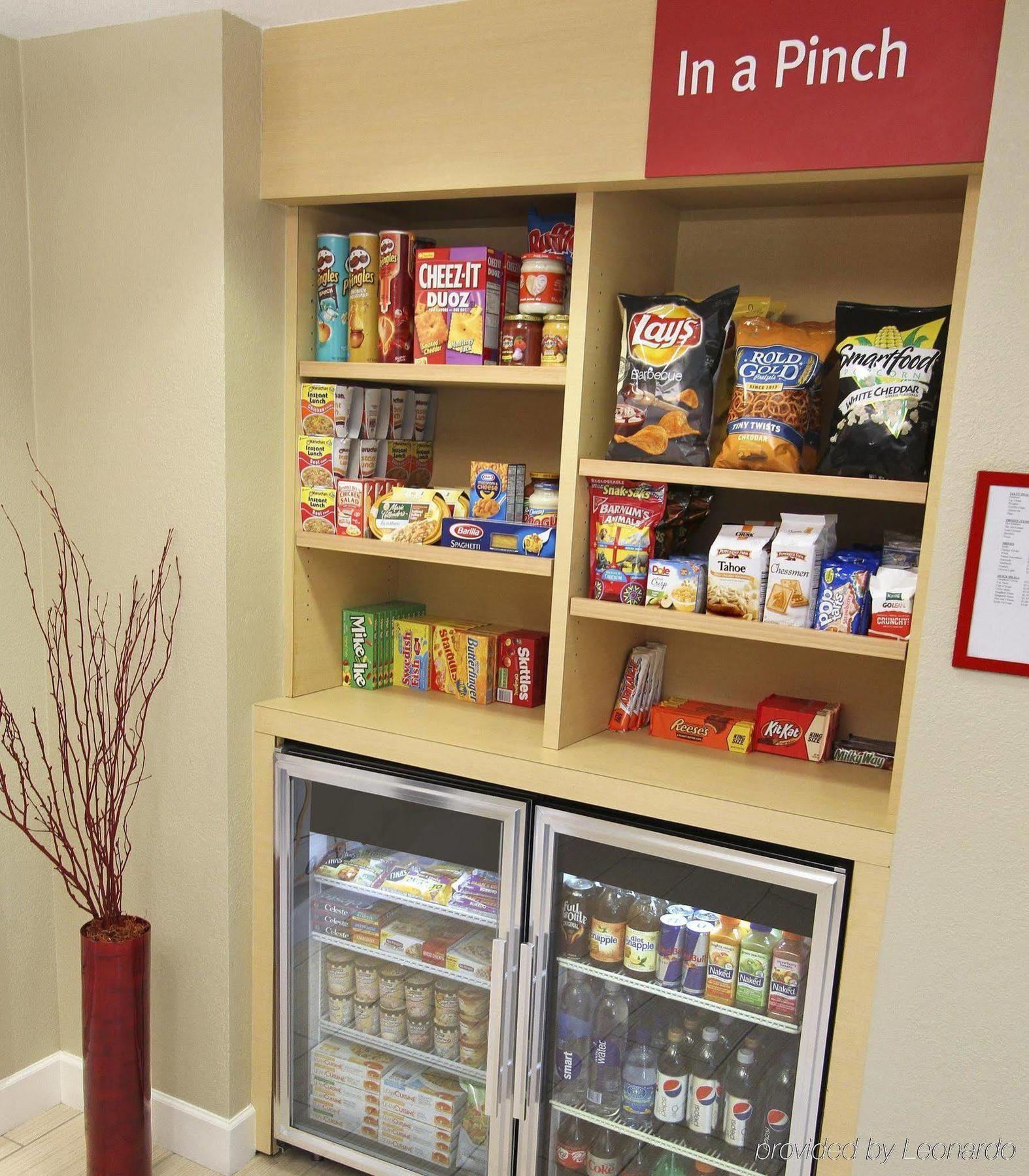 Towneplace Suites By Marriott Sunnyvale Silicon Valley Restaurant photo